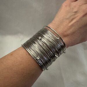 Silver Wire Cuff Bracelet – Modern Minimalist Jewelry